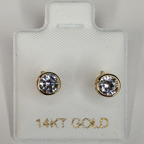14K Gold Moissanite Earrings - Picture 2 of 4